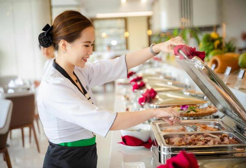 هتل Muong Thanh Grand Bai Chay