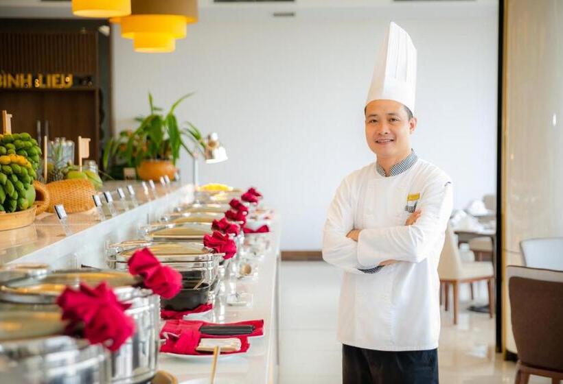 هتل Muong Thanh Grand Bai Chay