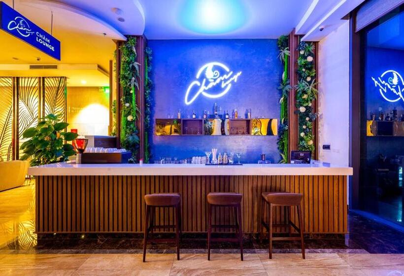 هتل Muong Thanh Grand Bai Chay