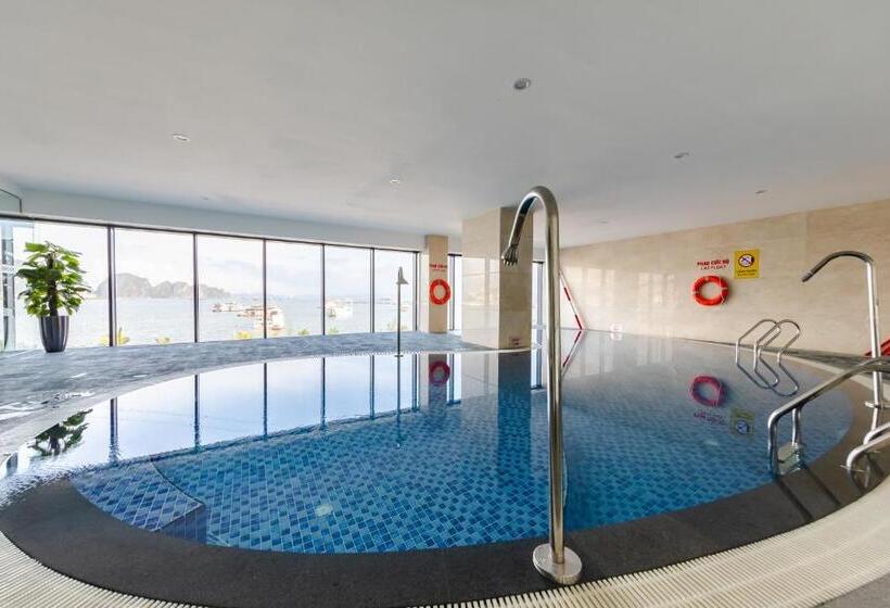 هتل Muong Thanh Grand Bai Chay