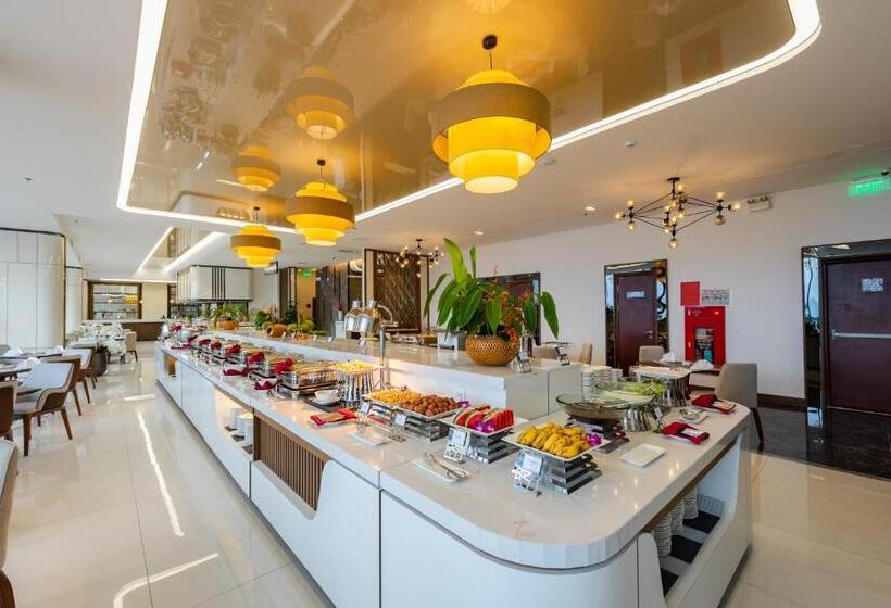 هتل Muong Thanh Grand Bai Chay