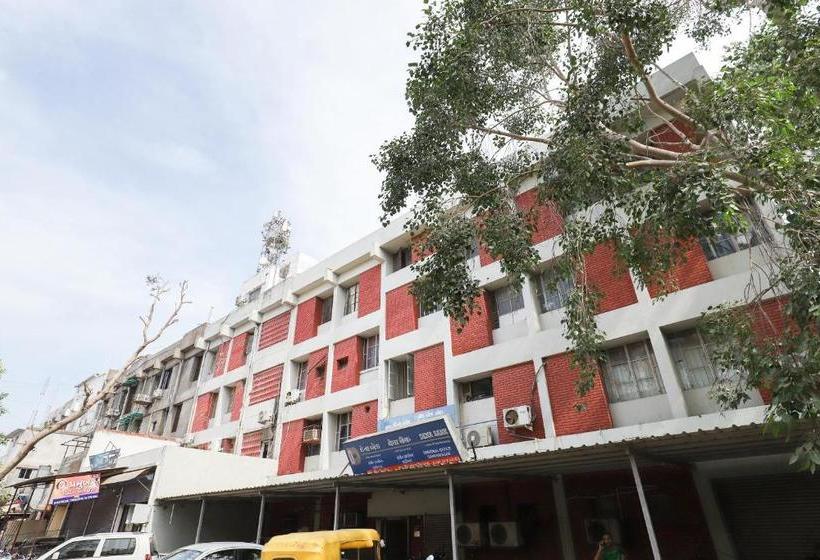 فندق Oyo 49805 The Midway Sky