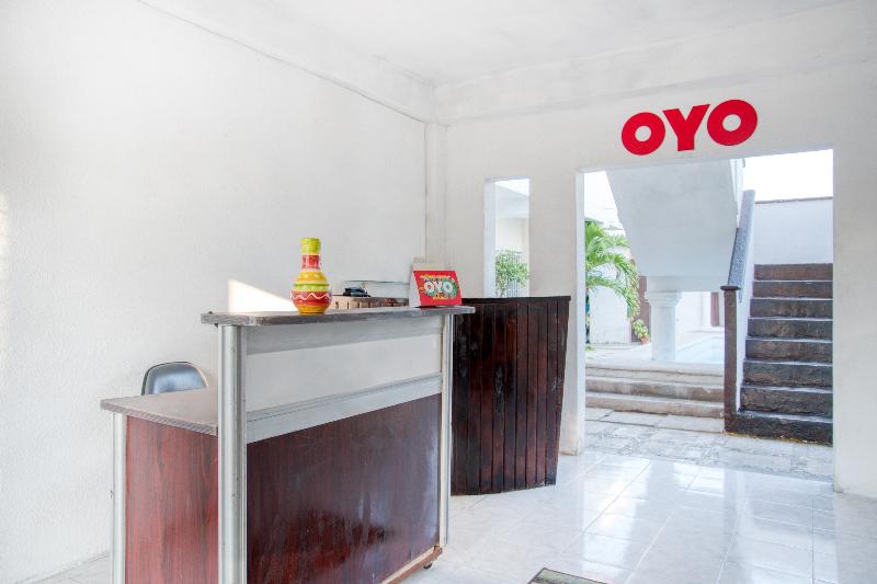 هتل Oyo  Vialmar