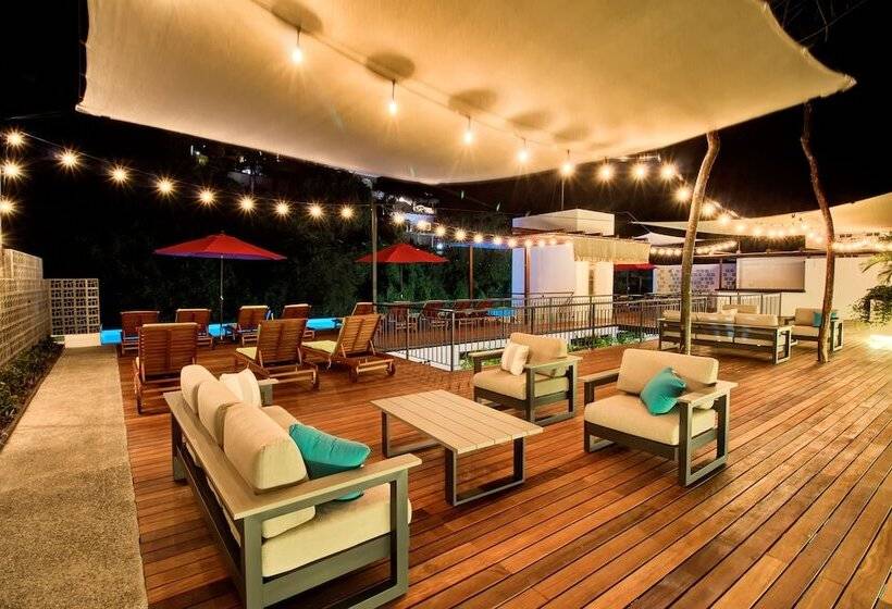 בית מלון כפרי Puerto Sayulita