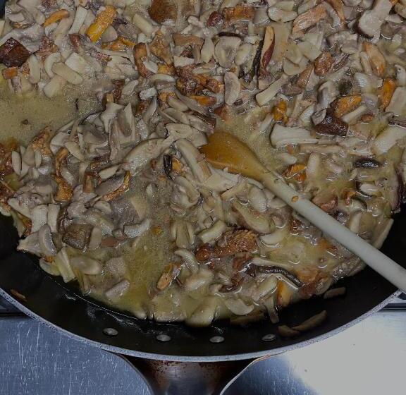 هتل Ristorante Mariuccia Varese