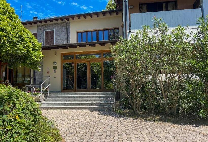 هتل Ristorante Mariuccia Varese