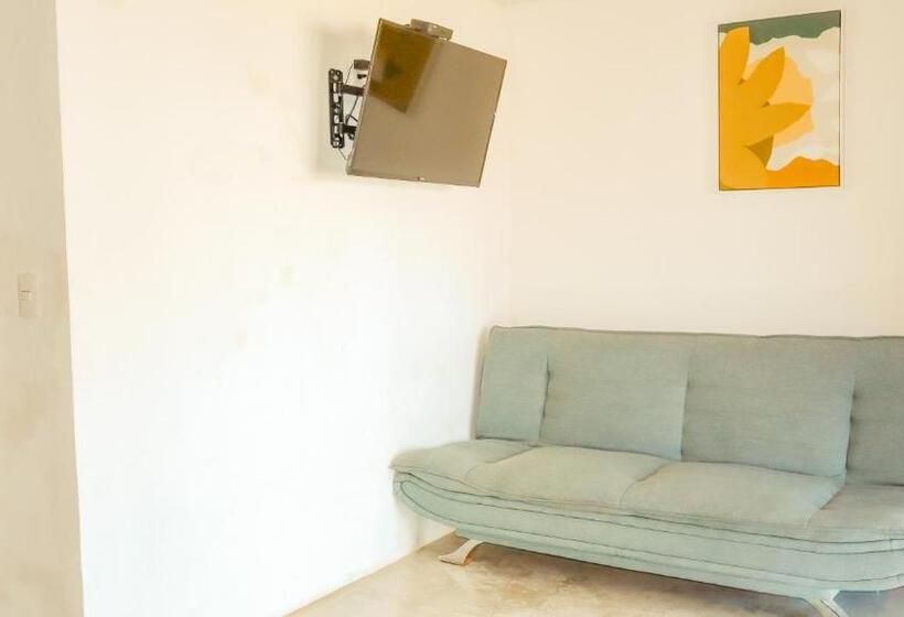 酒店 Royal Palm Bacalar Cabañas & Lagoon Club