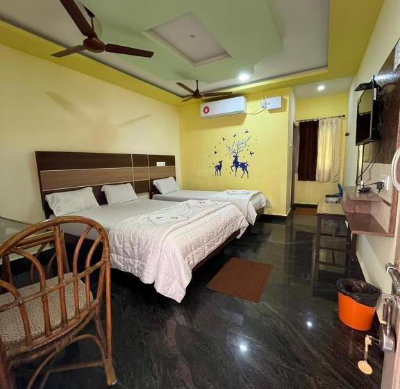 ホテル Sri Murugan Beach Paradise