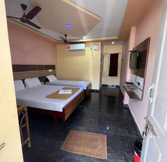 ホテル Sri Murugan Beach Paradise