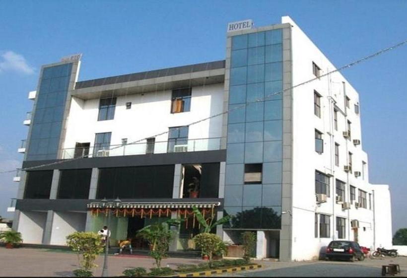 호텔 Vaibhav Highway Inn