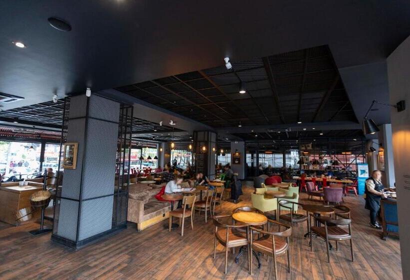 World Point Hotel Besyol