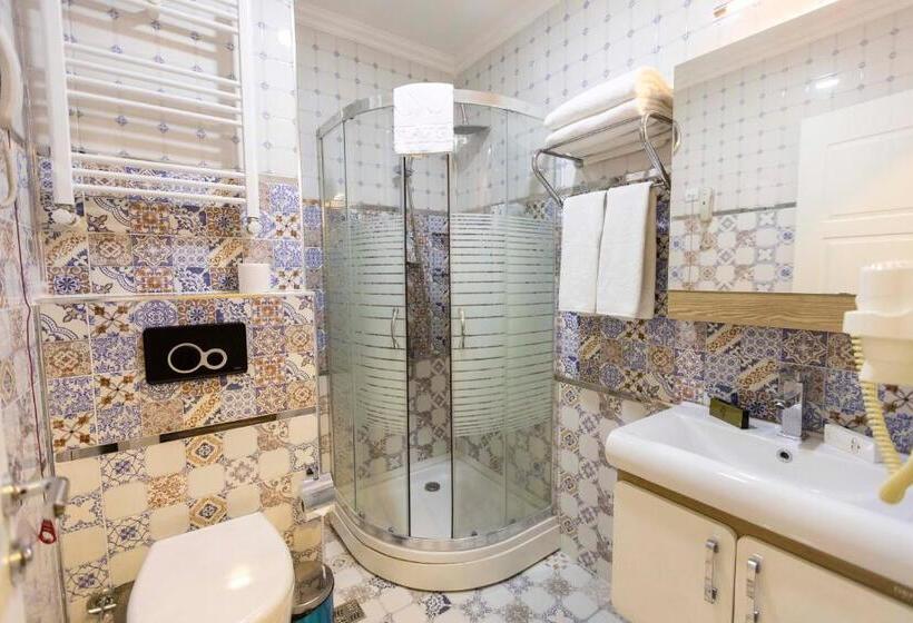 World Point Hotel Besyol