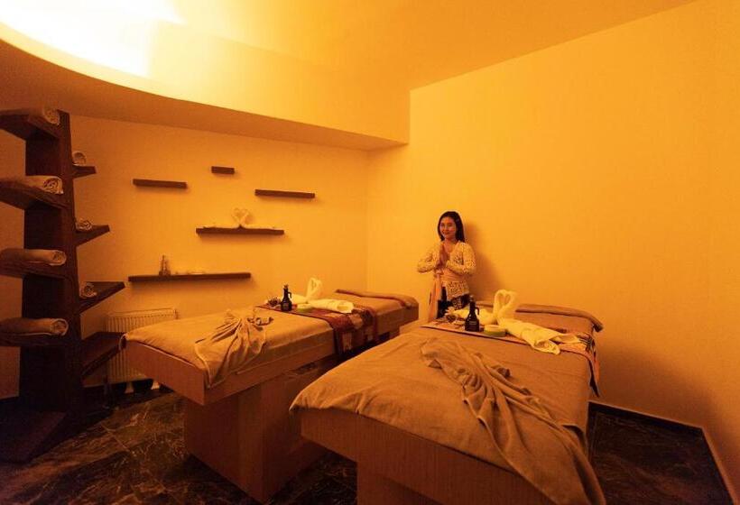 World Point Hotel Besyol