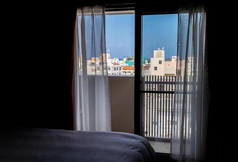 Little Island Okinawa Matsuyama