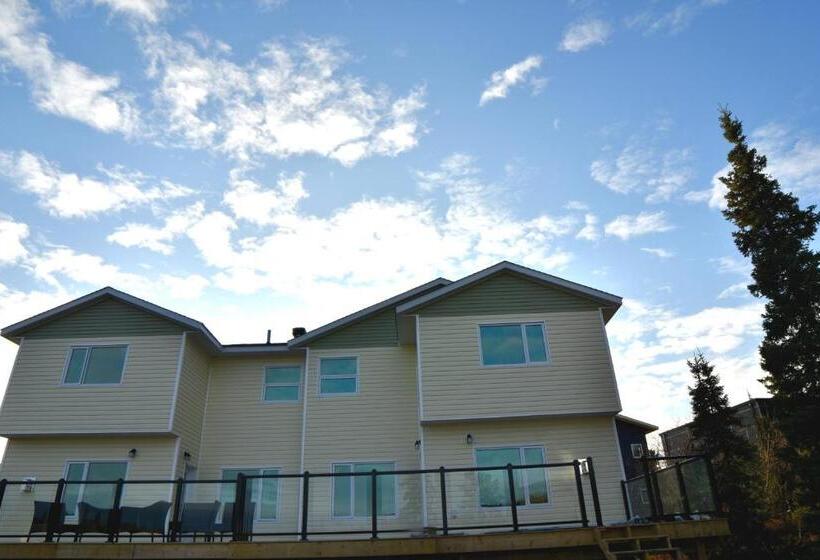 پانسیون Aurora Guest House