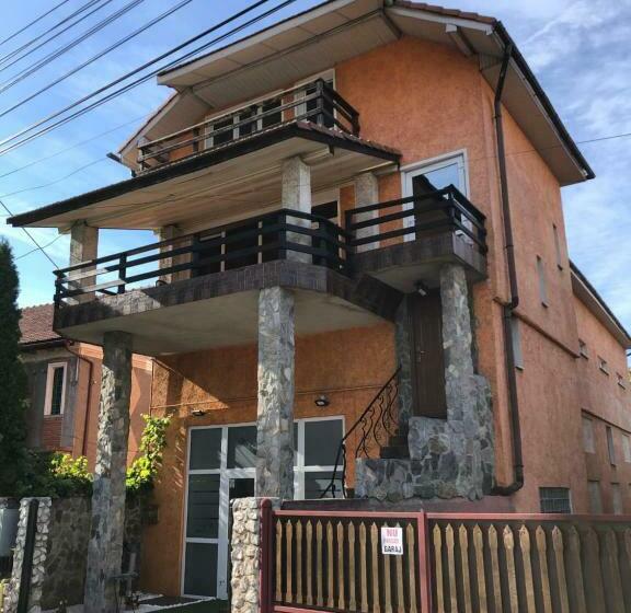 פנסיון Casa B&d Residence