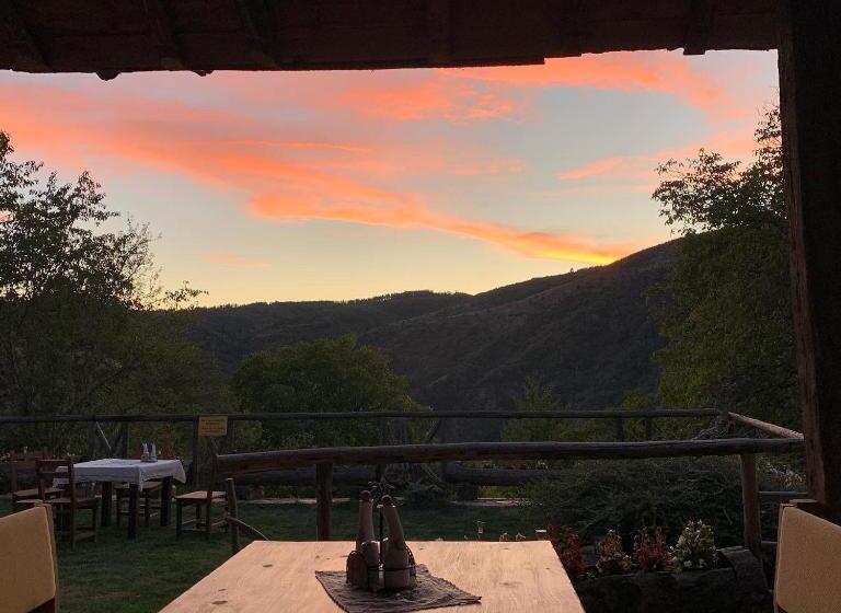 بنسيون Family Hotel Byalata Kashta