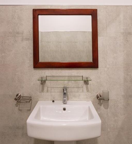 Пансион Gold Crown Residence