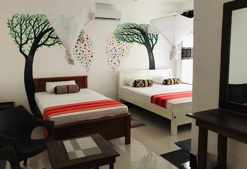 Пансион Gold Crown Residence