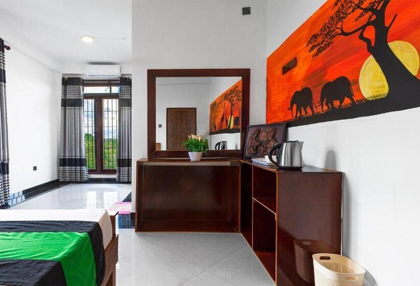 Пансион Gold Crown Residence