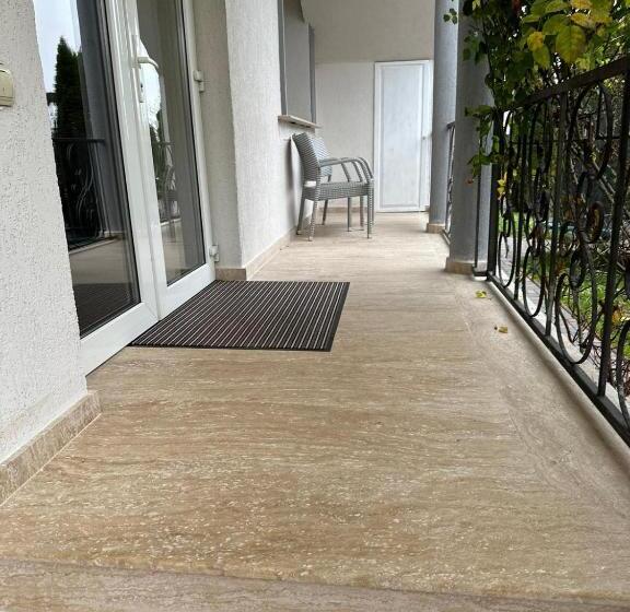 膳宿费 Green Garden Avrig