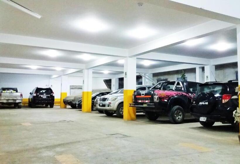 پانسیون Hostal Las Palmeras