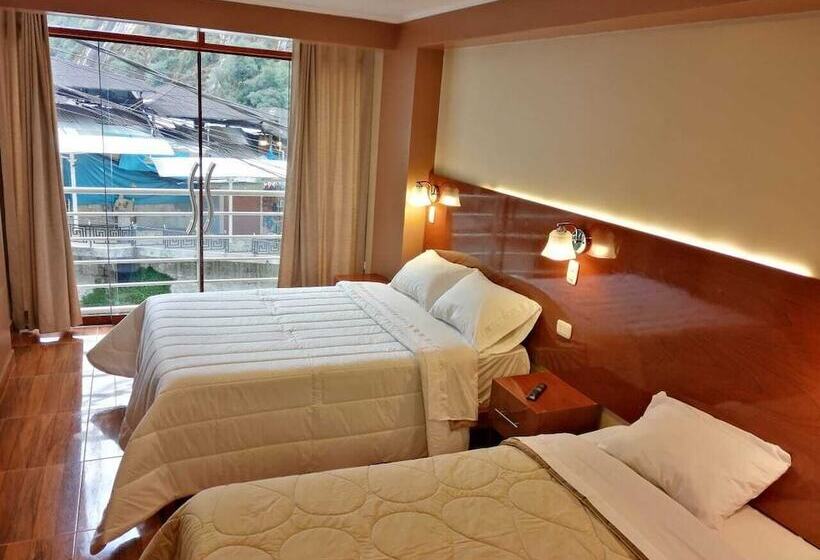 بنسيون Hs Tierra In