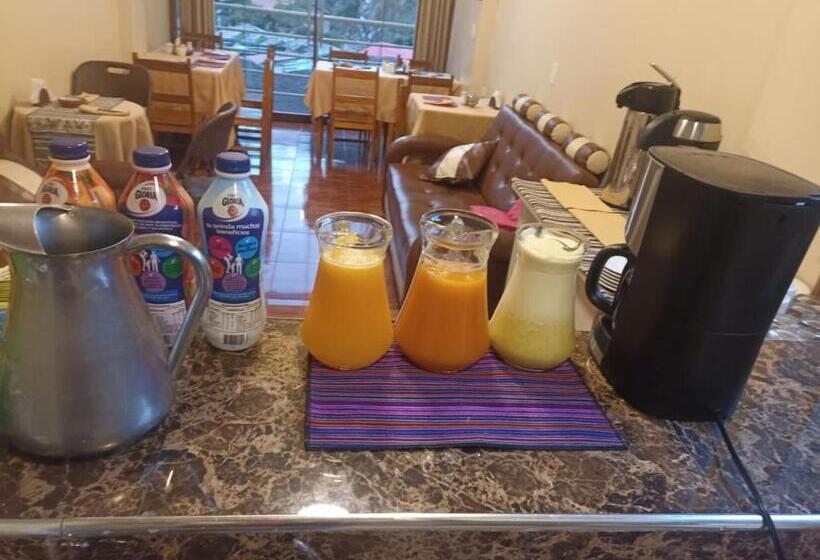 بنسيون Hs Tierra In