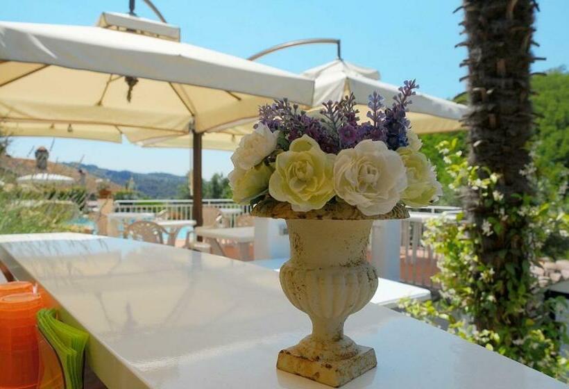 پانسیون Le Forri  Società Agricola