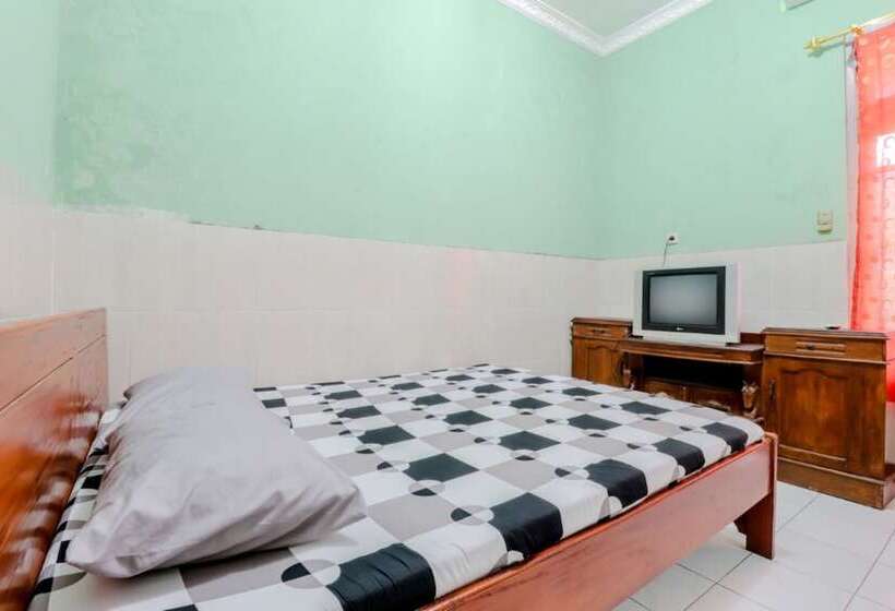 پانسیون Losmen Panorama