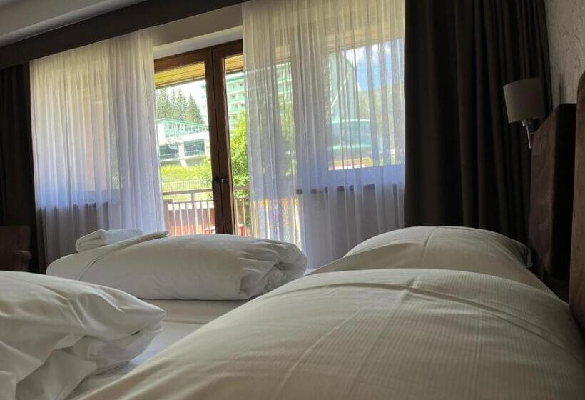 펜션 Penzión Janík Jasná