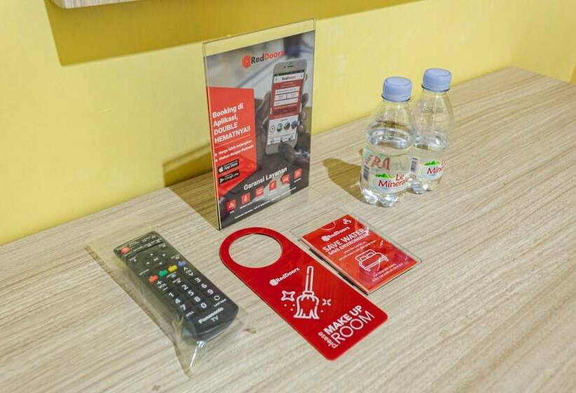 膳宿费 Reddoorz Near Puro Mangkunegaran