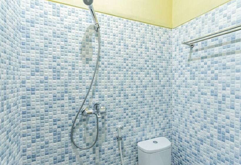 膳宿费 Reddoorz Near Puro Mangkunegaran