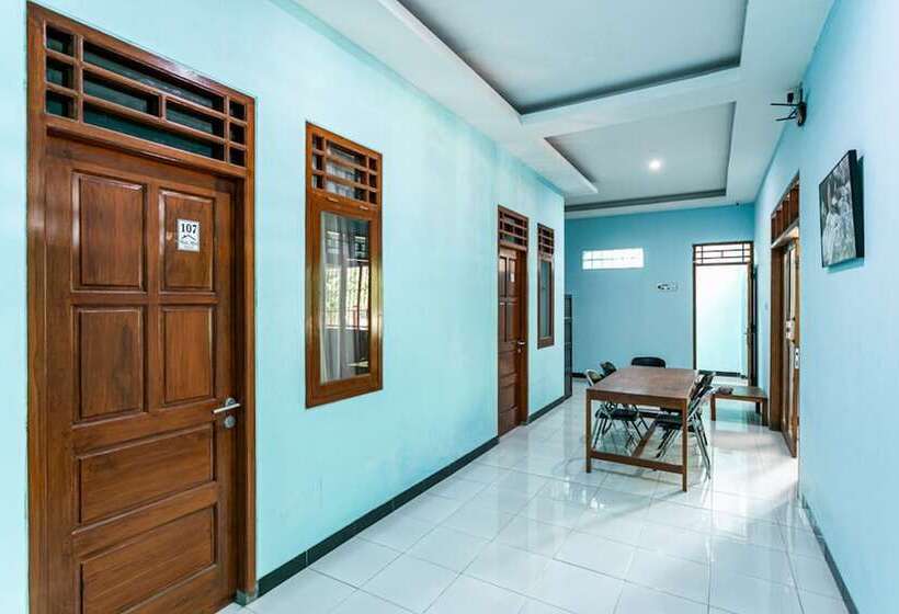 膳宿费 Reddoorz Near Puro Mangkunegaran