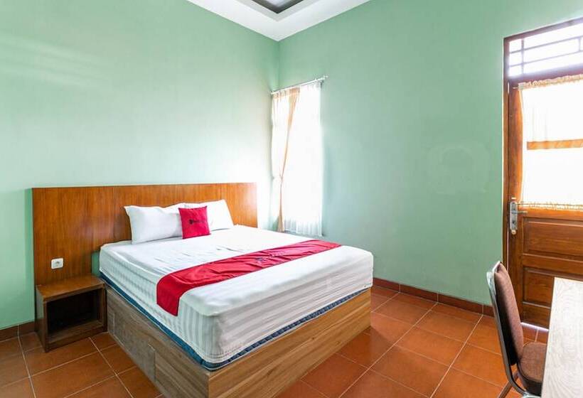 膳宿费 Reddoorz Near Puro Mangkunegaran