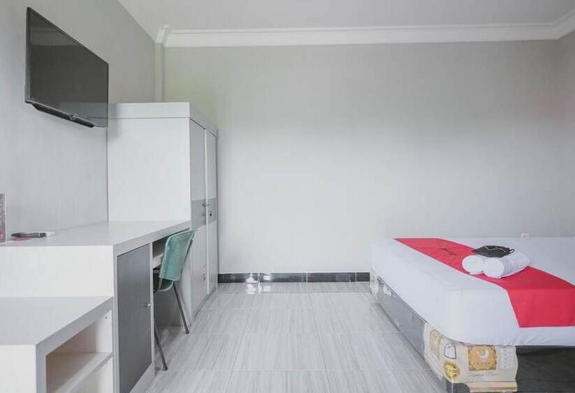 پانسیون Reddoorz Syariah Near Kantor Walikota Jambi
