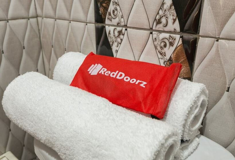 膳宿费 Reddoorz Syariah Near Stadion Manahan Solo 2