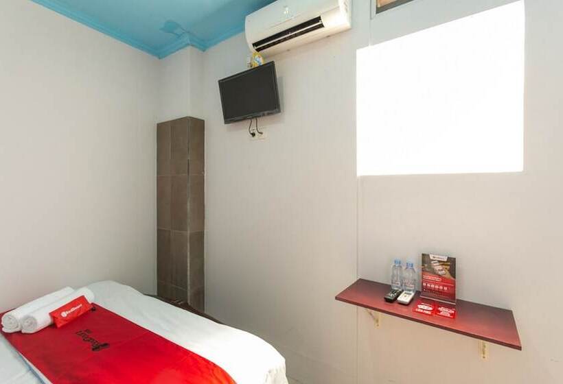 膳宿费 Reddoorz Syariah Near Stadion Manahan Solo 2