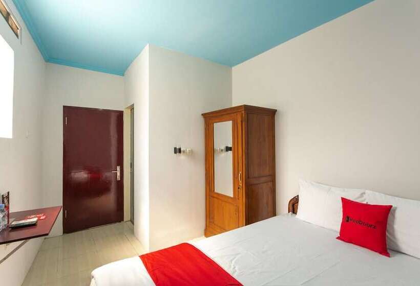 膳宿费 Reddoorz Syariah Near Stadion Manahan Solo 2