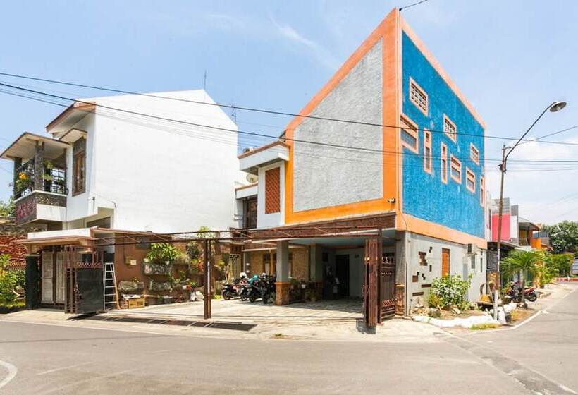 膳宿费 Reddoorz Syariah Near Stadion Manahan Solo 2