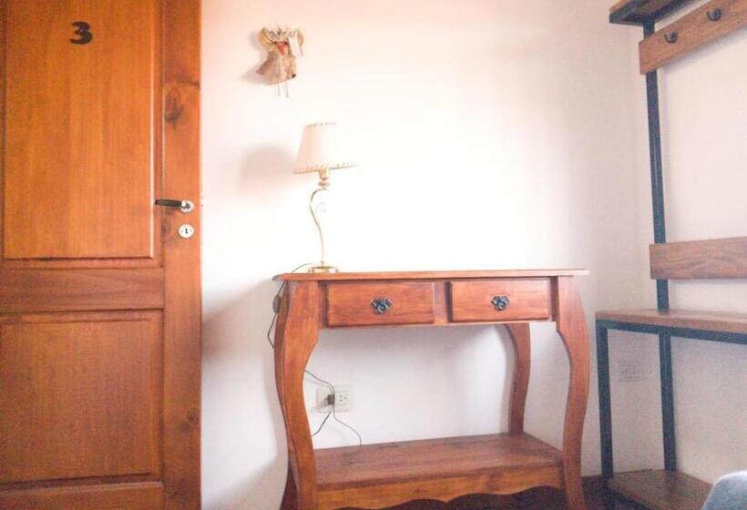 ペンション The Blue Glacier