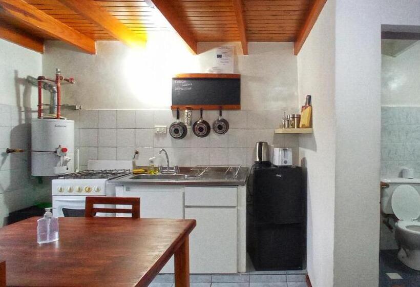 ペンション The Blue Glacier