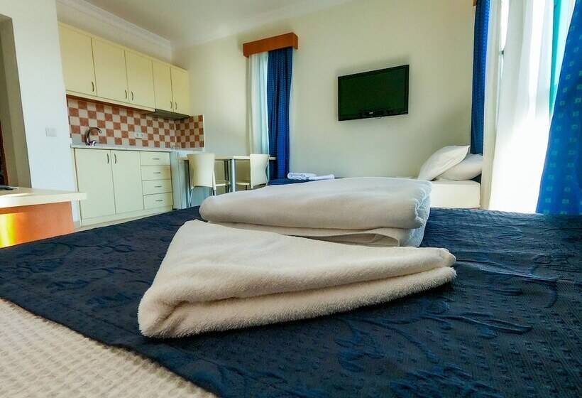 استراحتگاه Afytos Bodrum