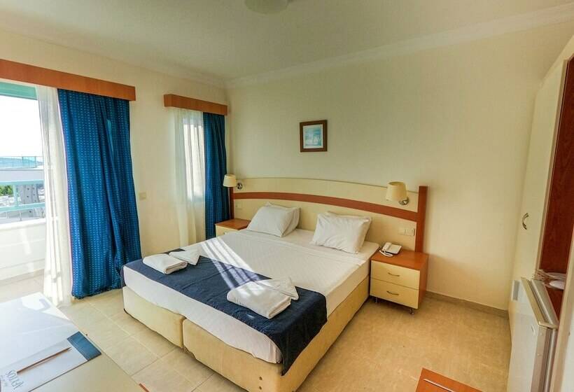 استراحتگاه Afytos Bodrum