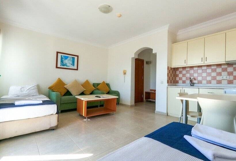 استراحتگاه Afytos Bodrum