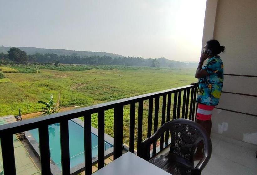 فندق صغير Shivam Bnb Mandrem Resort