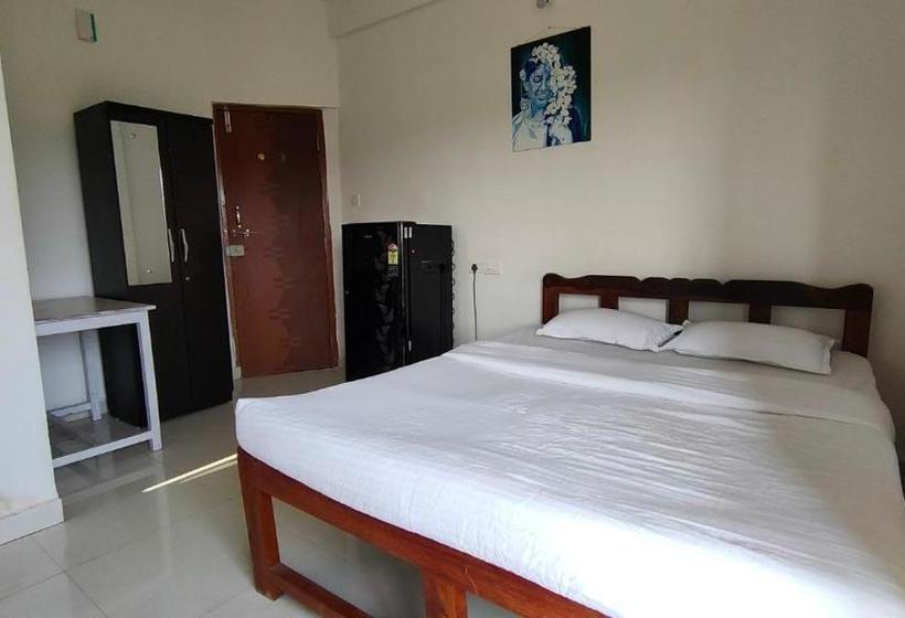הוסטל Shivam Bnb Mandrem Resort