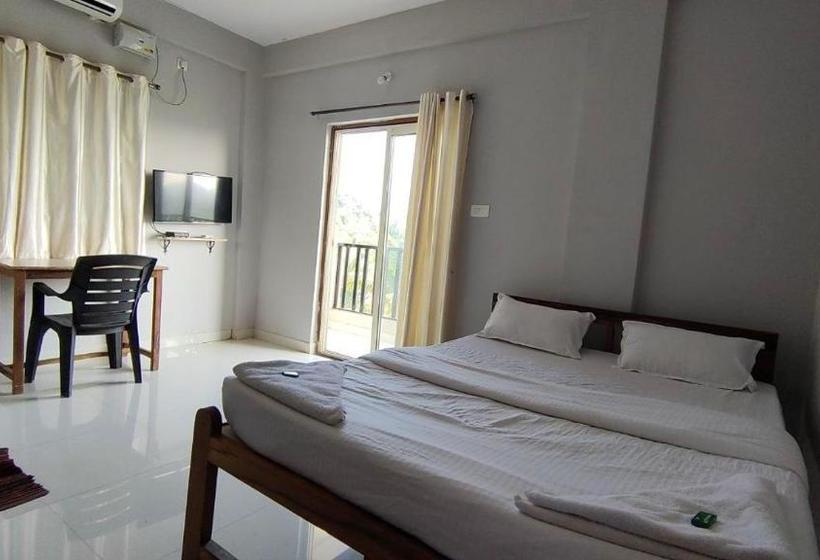 فندق صغير Shivam Bnb Mandrem Resort