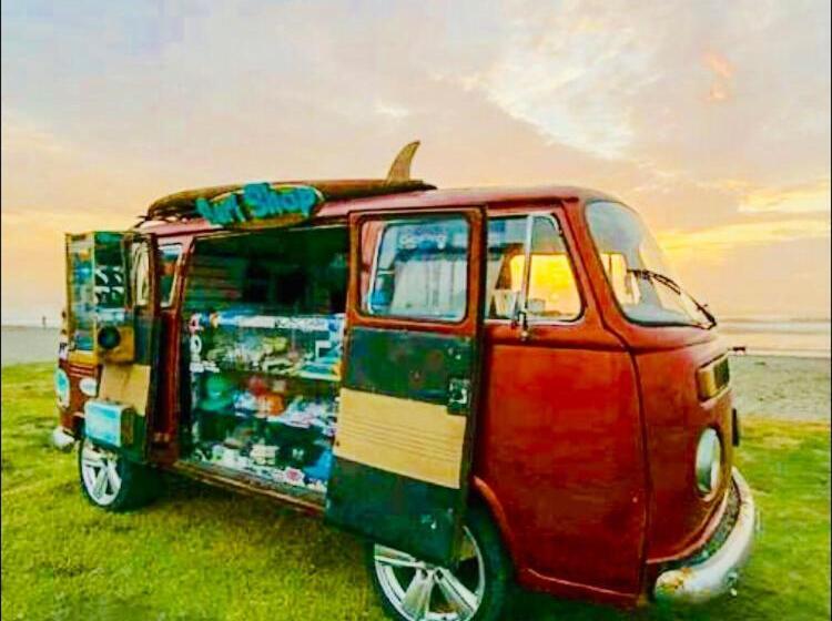 Surf Hostel My Friends