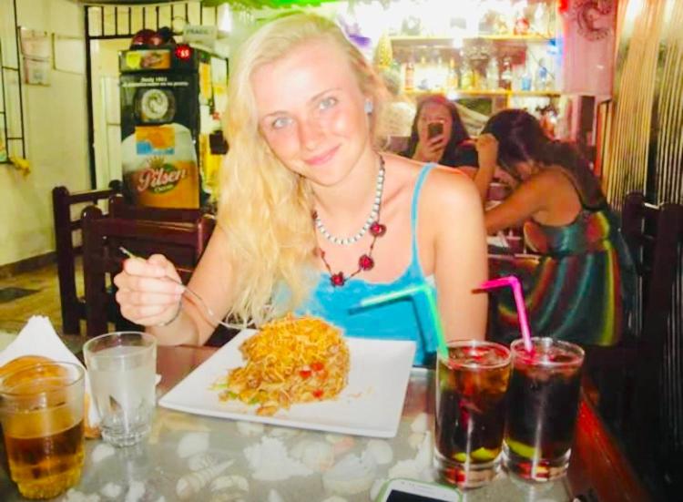 Surf Hostel My Friends